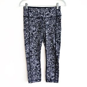 LULULEMON | Cropped Leggings | Sz 4